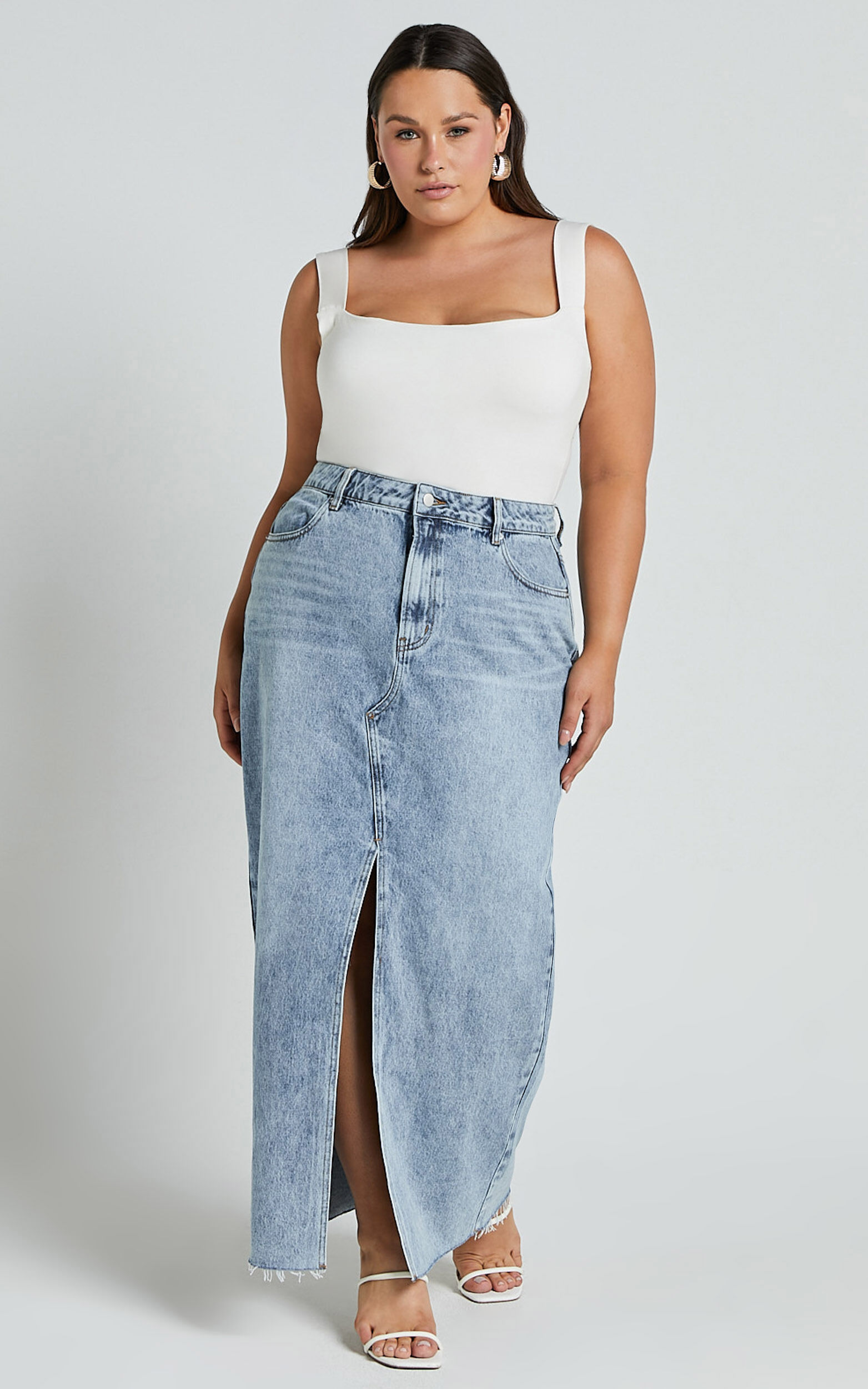 Denim skirts for curvy figures uk hotsell