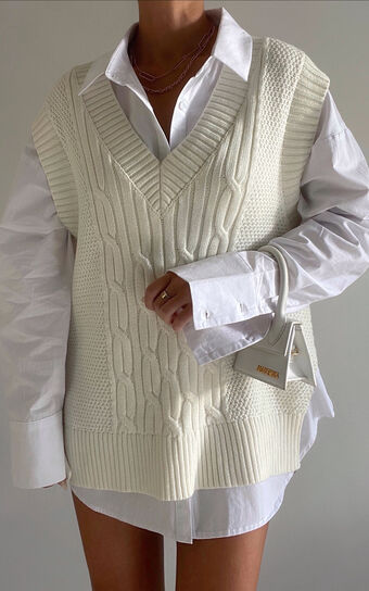 Cadha Vest - Knit Vest in Cream