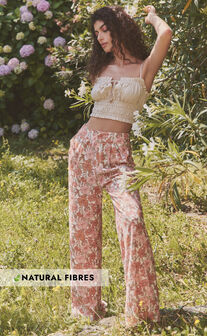 Amalie The Label - Lorete Linen Blend High Rise Wide Leg Pants in Wildflower Floral