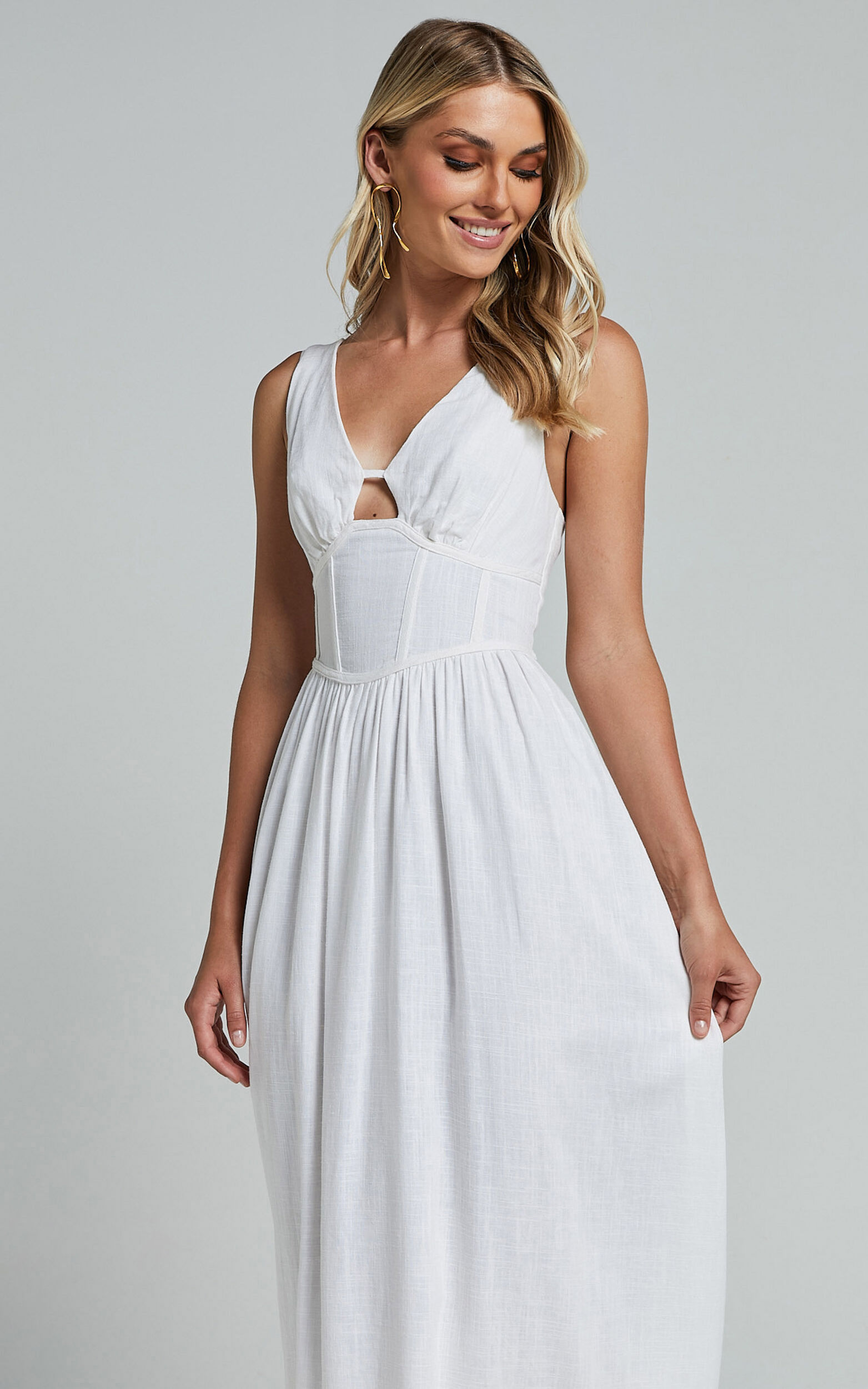 Amalie The Label - Chamika Linen Blend Bustier Double Tie Back Midi Dress  in White