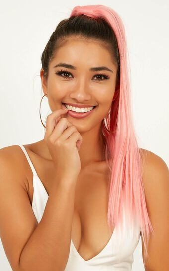 Ponytail Extension In Candy Pink