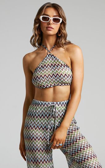 Rhyzel Top - Halter Neck Crochet Crop Top in Multi
