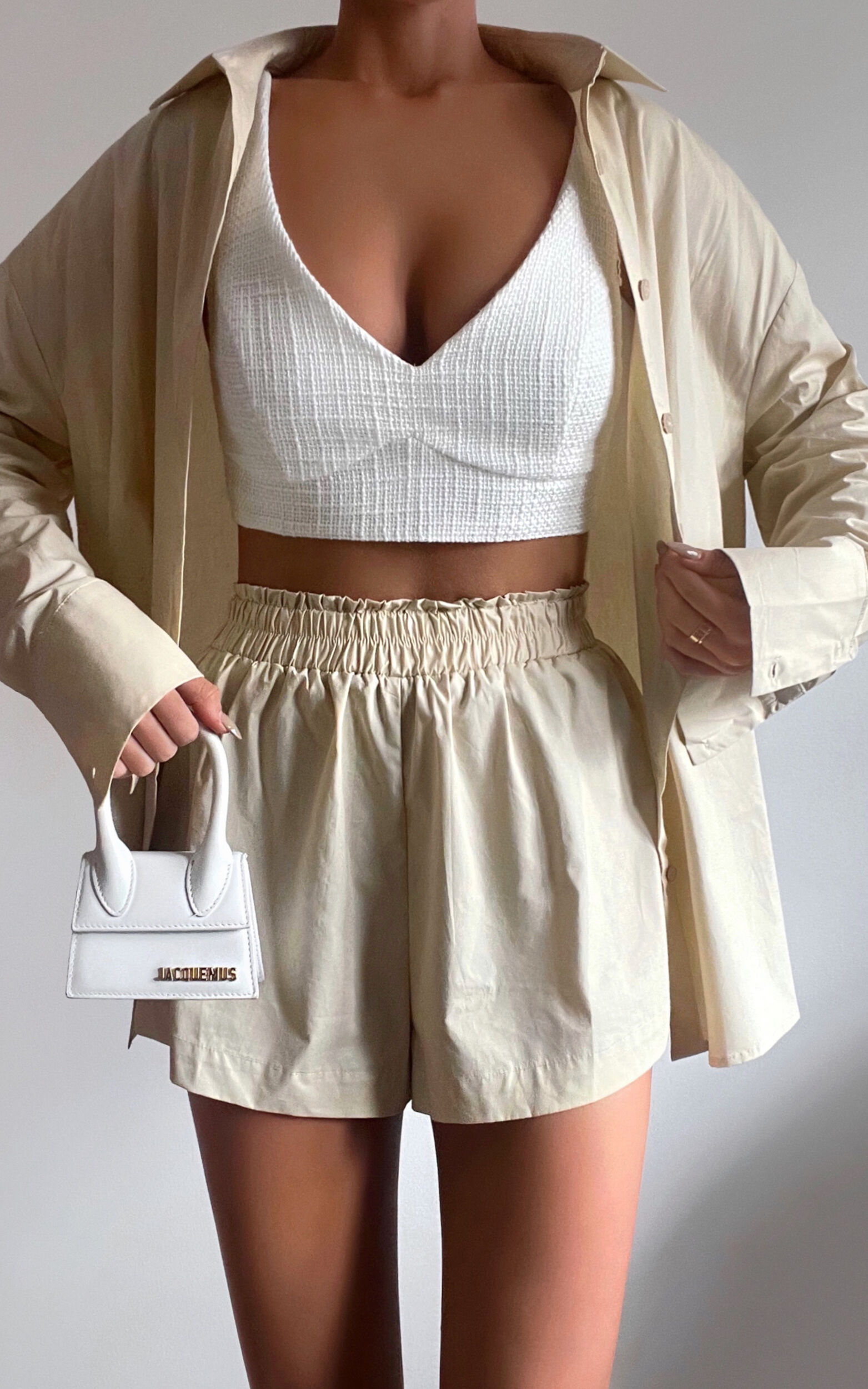 Terah Shorts - High Waisted Shorts in Sand - 04, BRN3