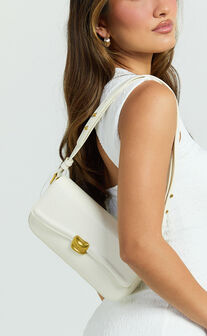 Yulia Bag - Chain Strap Shoulder Bag with Hardware Detail in White