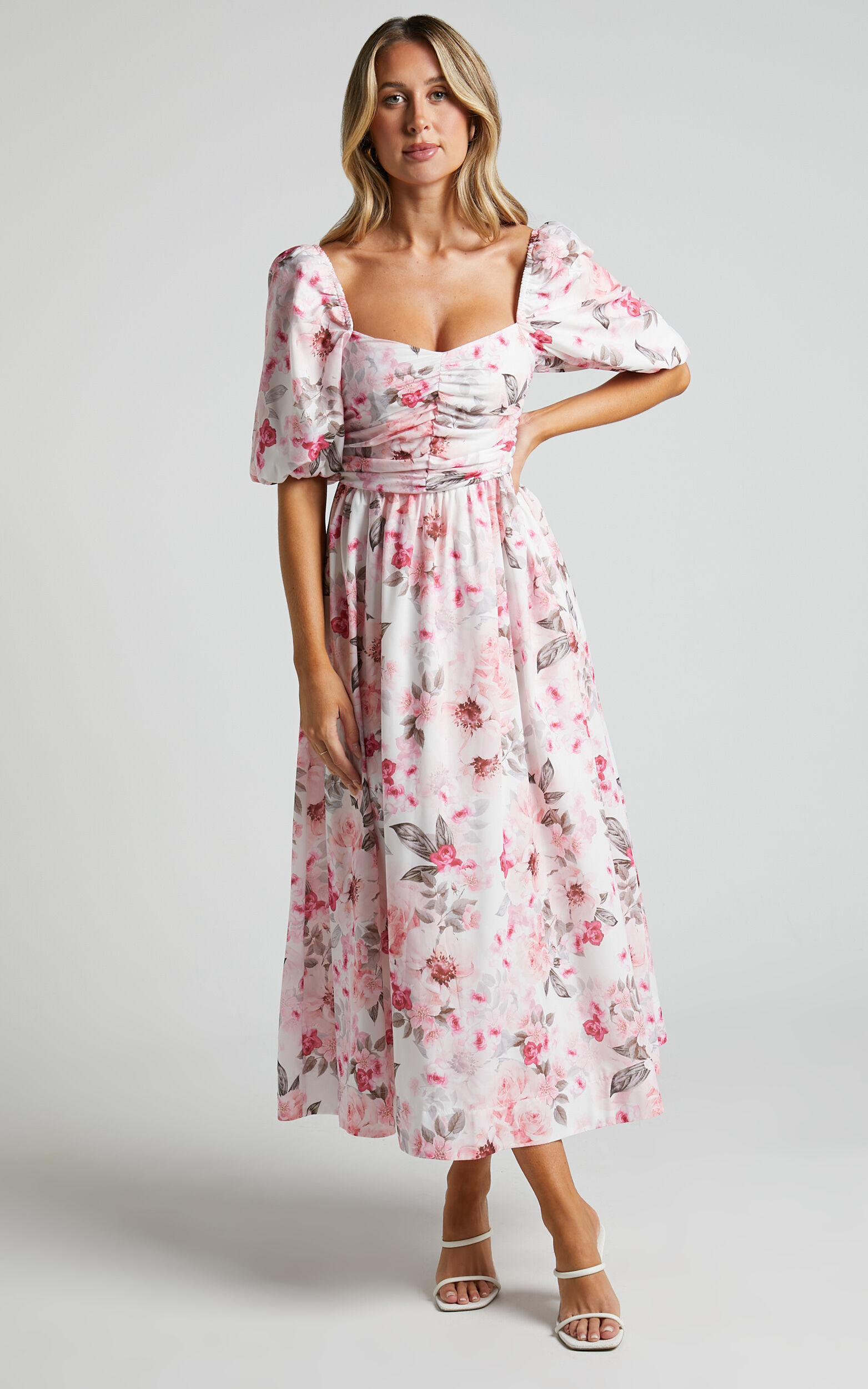 Haxzel Midi Dress - Ruched Bust Puff Sleeve Dress in Bouquet Floral ...