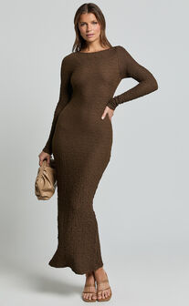 Amy Midi Dress - Scoop Long Sleeve Bodycon Dress in Chocolate