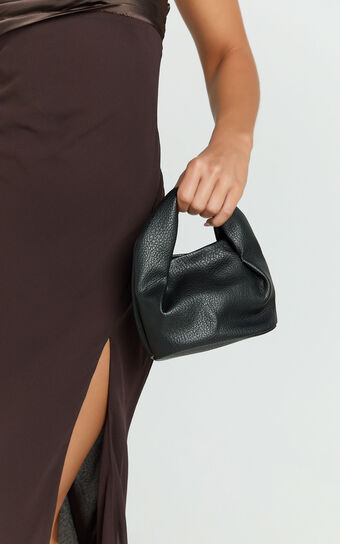 San Francisco Mini Pebble PU Pouch Bag in Black