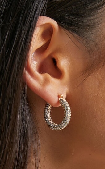 Raelyn Chunky Diamante Hoop Earrings in Gold