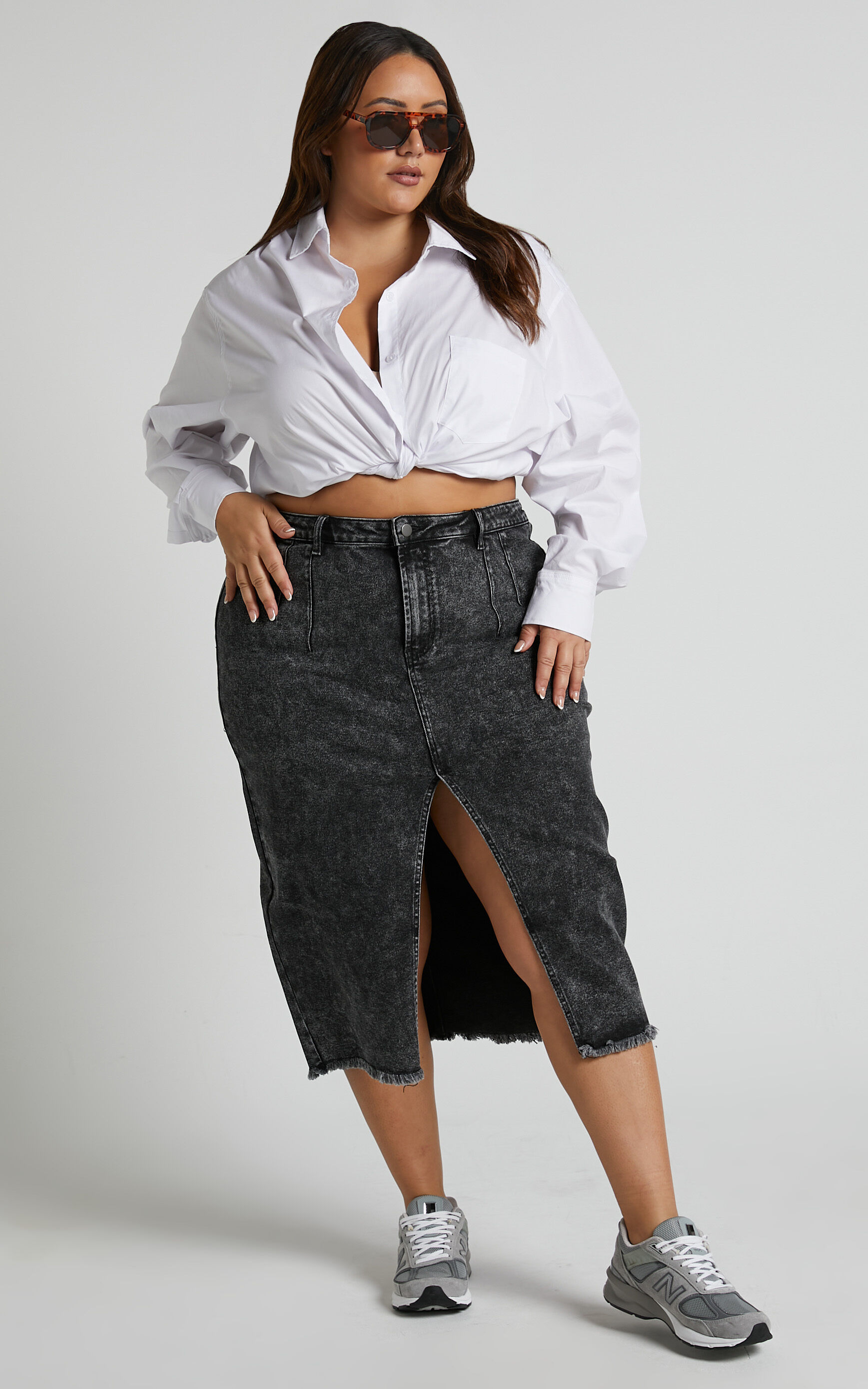 Plus size acid wash denim deals skirt