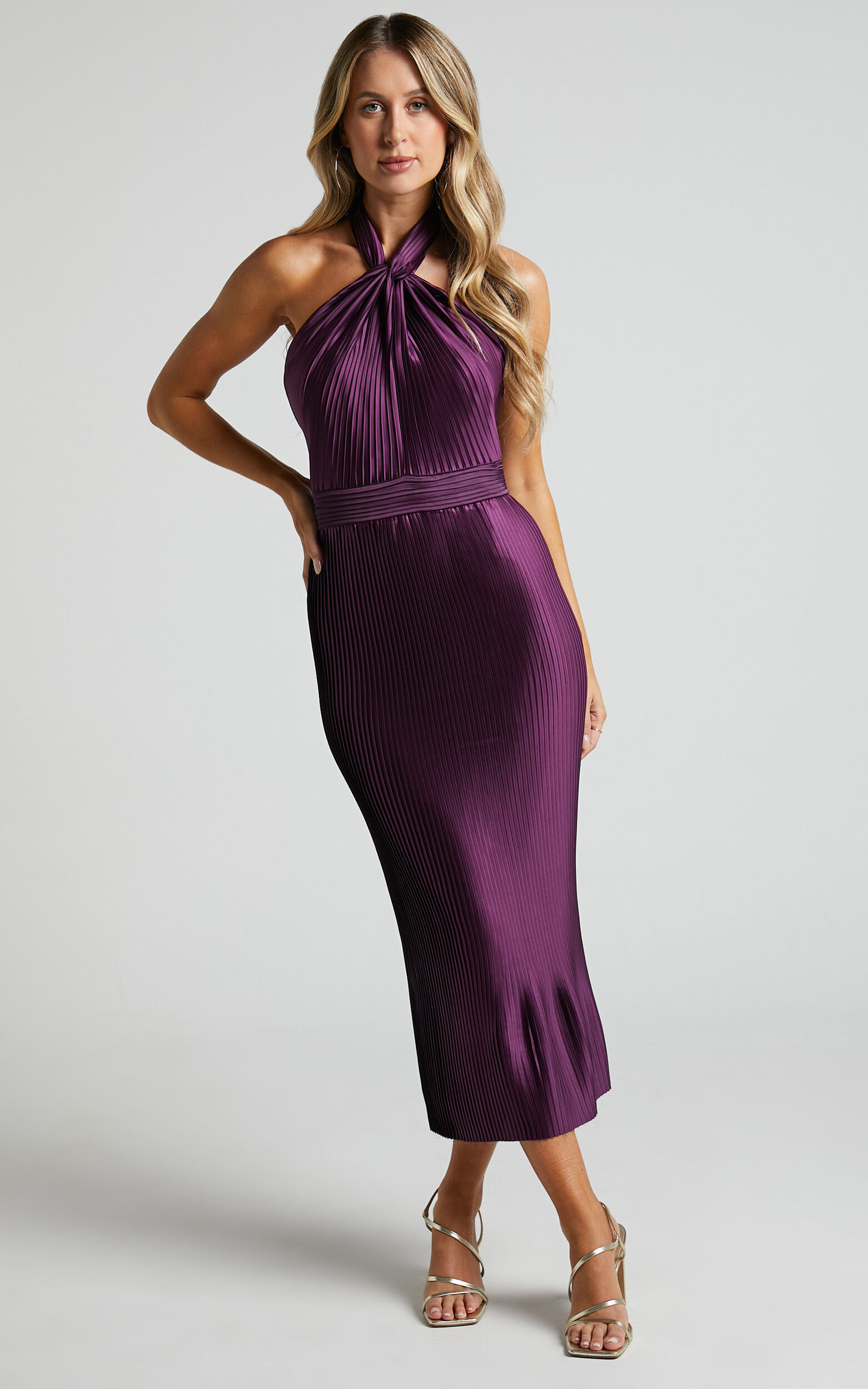 Marlette Midi Dress Pleated Open Back Halter Dress in Aubergine
