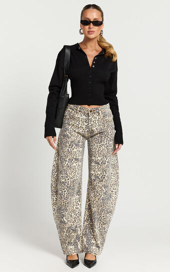 Lioness - Horseshoe Jean in Leopard Fade