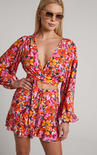 Dyliah Shorts - Frill Hem Shorts in Spring Floral