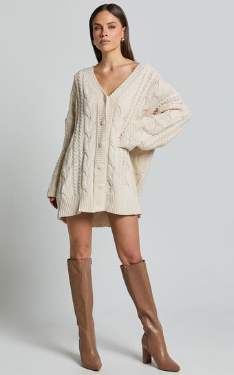 Zane Cardigan - Longline Cable Knit Oversized Cardigan in Cream