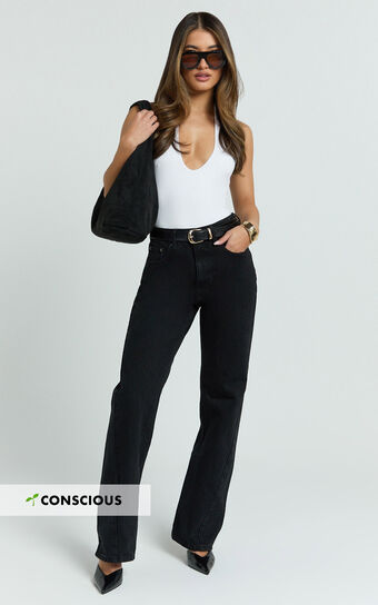 Abbie Jeans - Mid Rise Straight Leg Recycled Denim Jeans in Clean Black