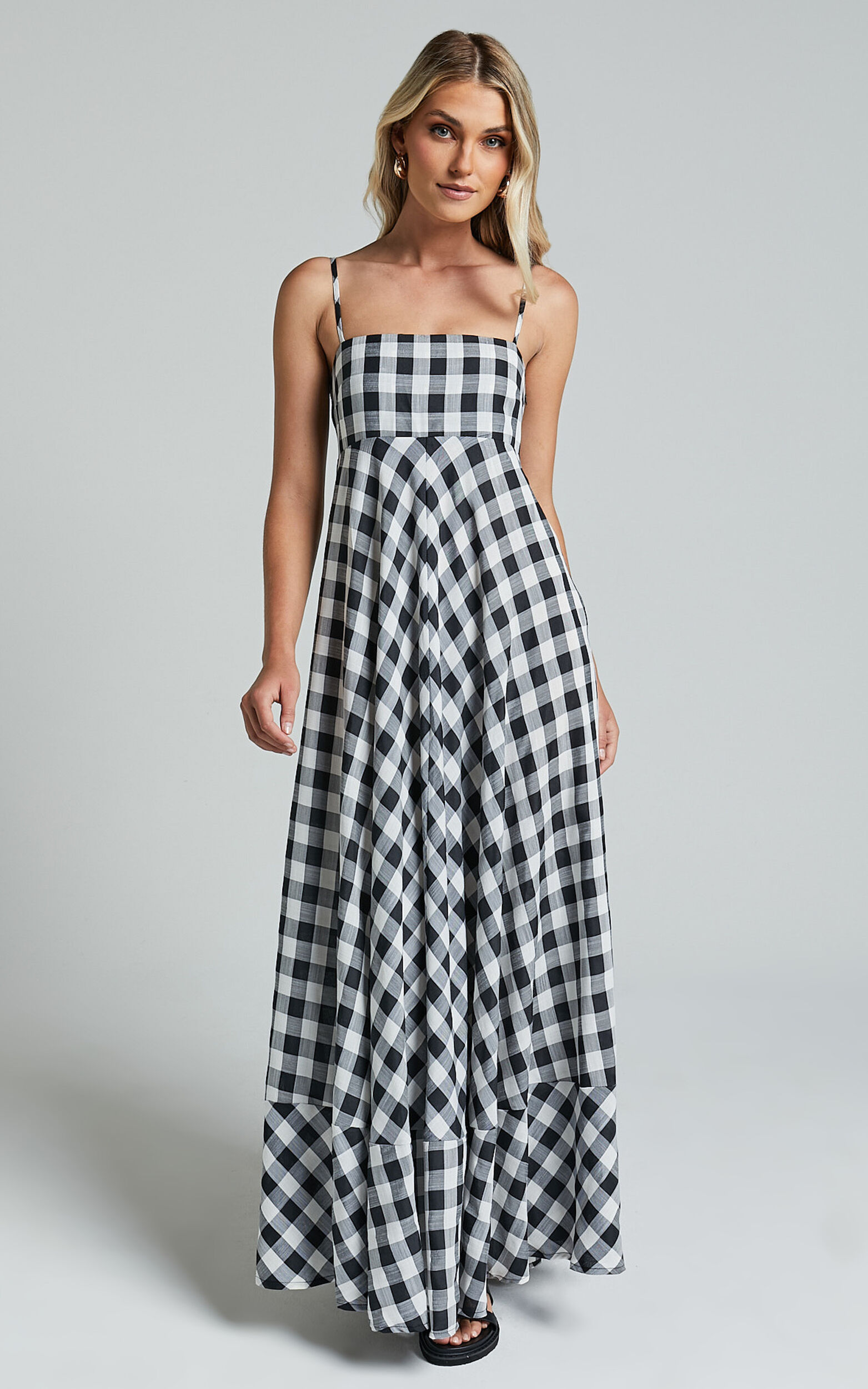 【500円引きクーポン】 Katrien Maxi Dress - Strappy Empire Waist Flare Dress in ワンピース