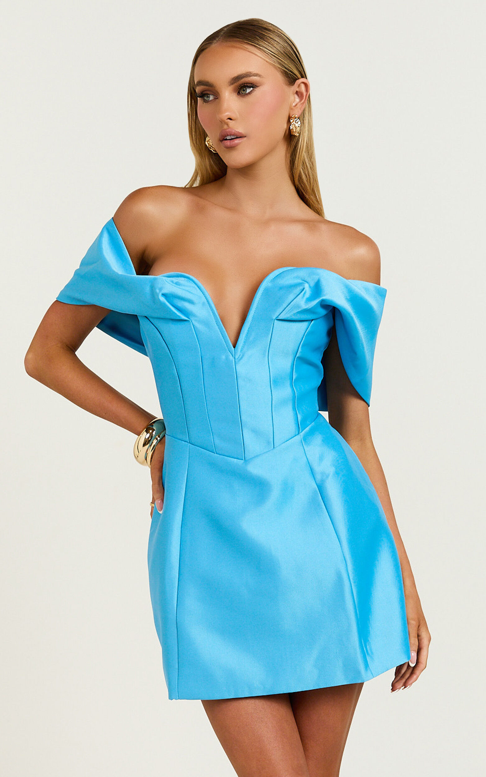 Jayce Mini Dress - Plunge Neck Off Shoulder Tulip Dress in Blue - 06, BLU1