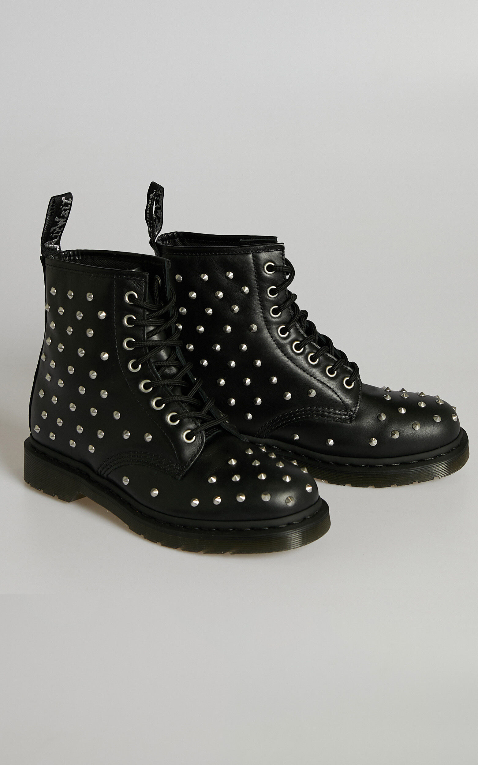 Dr martens 1460 stud discount