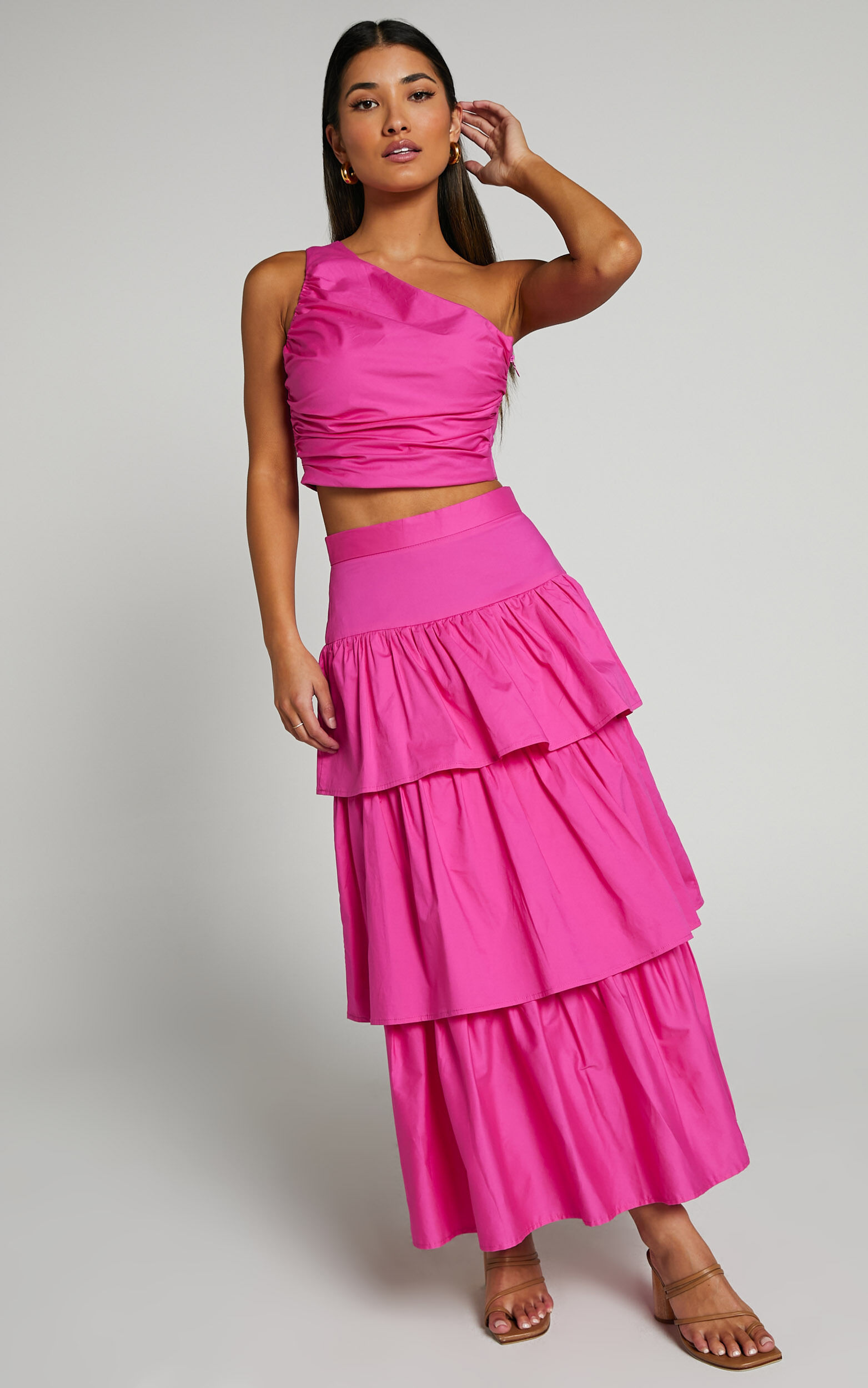 Tiered new arrivals skirt set