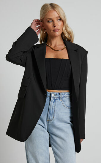 Kitty Blazer - Oversized Blazer in Black