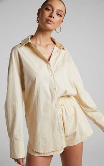 Terah Shirt - Button Up Shirt in Sand