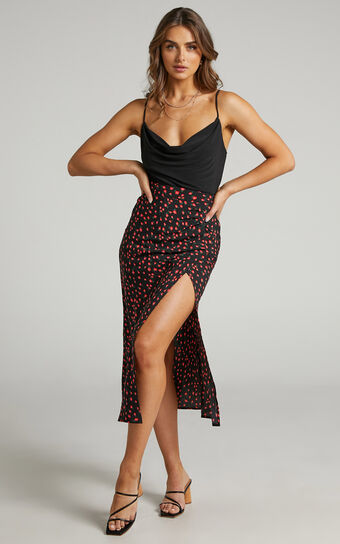 Evelyn Midi Skirt with Side Split in Black Floral
