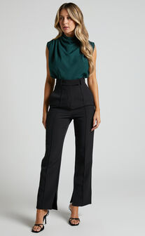 Arianae Top - High Neck Top in Forest Green