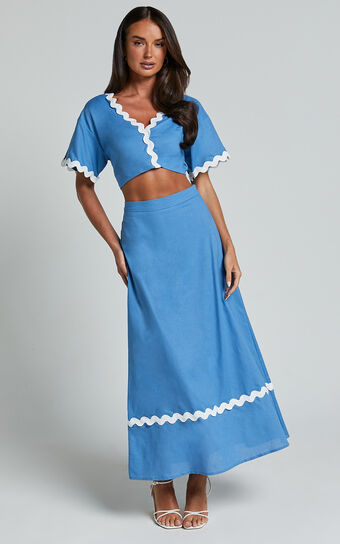 Blythe Two Piece Set - Short Sleeve with Wave Hem A Line Skirt Set in Blue
