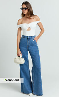 Therese Jeans - High Waist Wide Leg Flare Recycled Denim Jeans in Dark Blue Wash