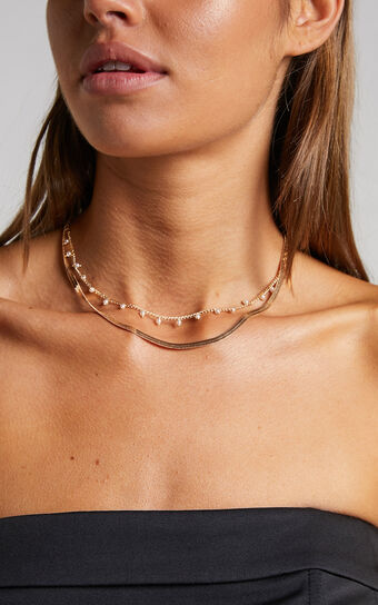 Adelheid Layered Faux Pearl Snake Chain Necklace in Gold
