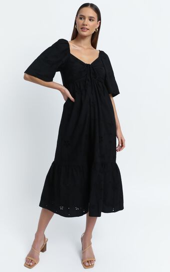 Lillianna Dress in Black