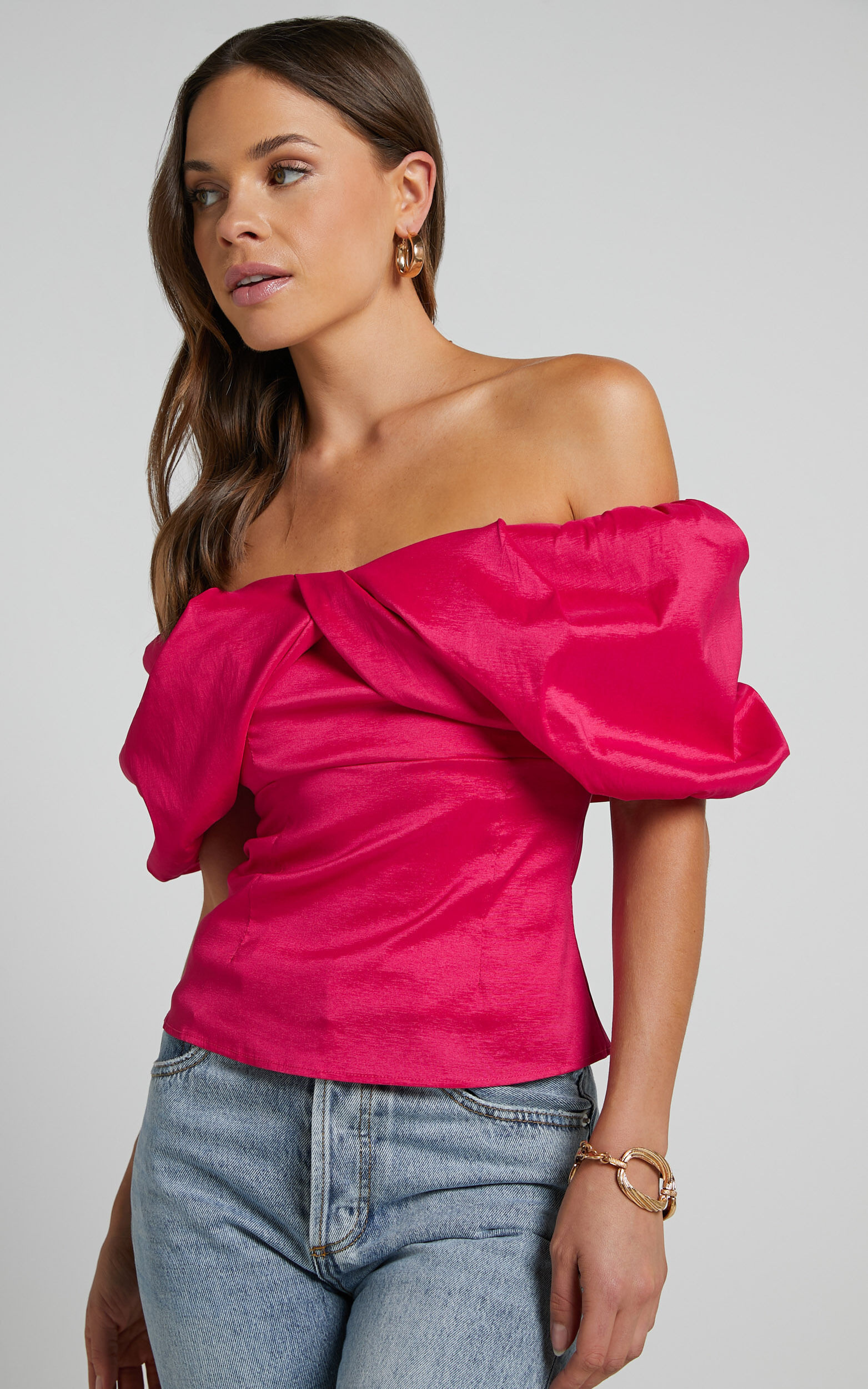Marie Top Off Shoulder Short Puff Sleeve in Hot Pink