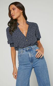 Rocsi Top - Short Sleeve Button through Blouse in Black and white spot