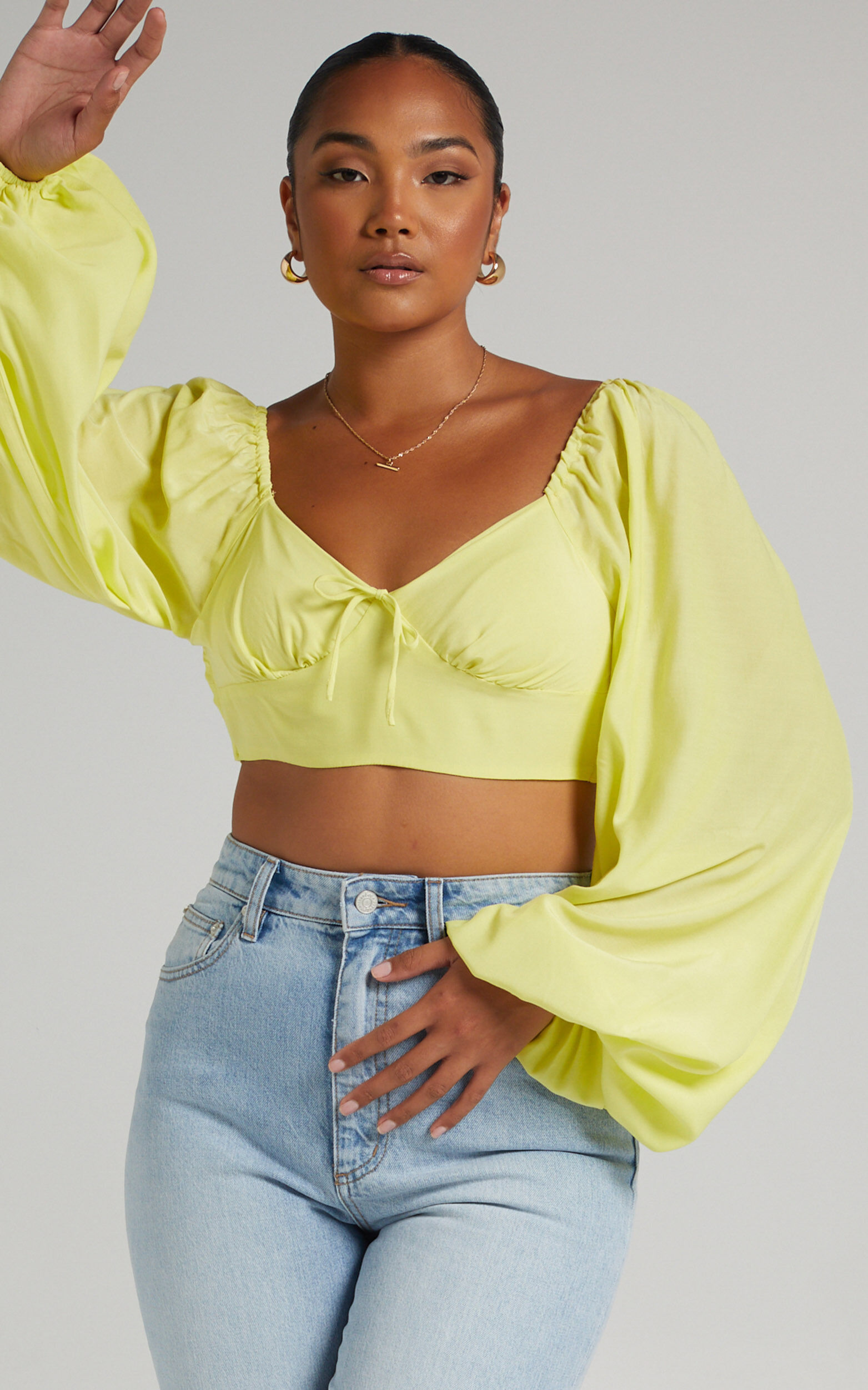 Pastel yellow 2025 crop top