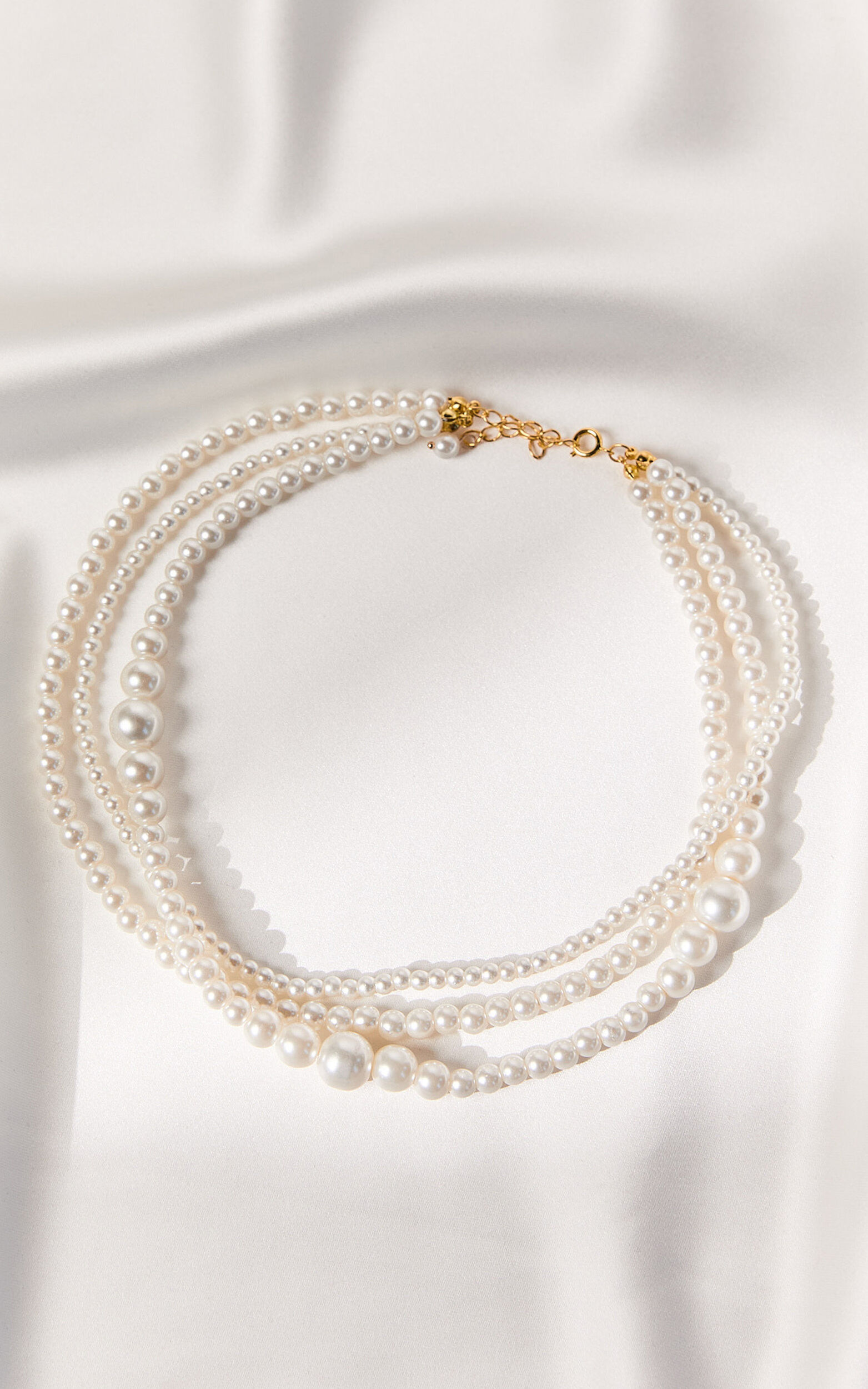 Walter Necklace - Layered Pearl Necklace in White - NoSize, WHT1