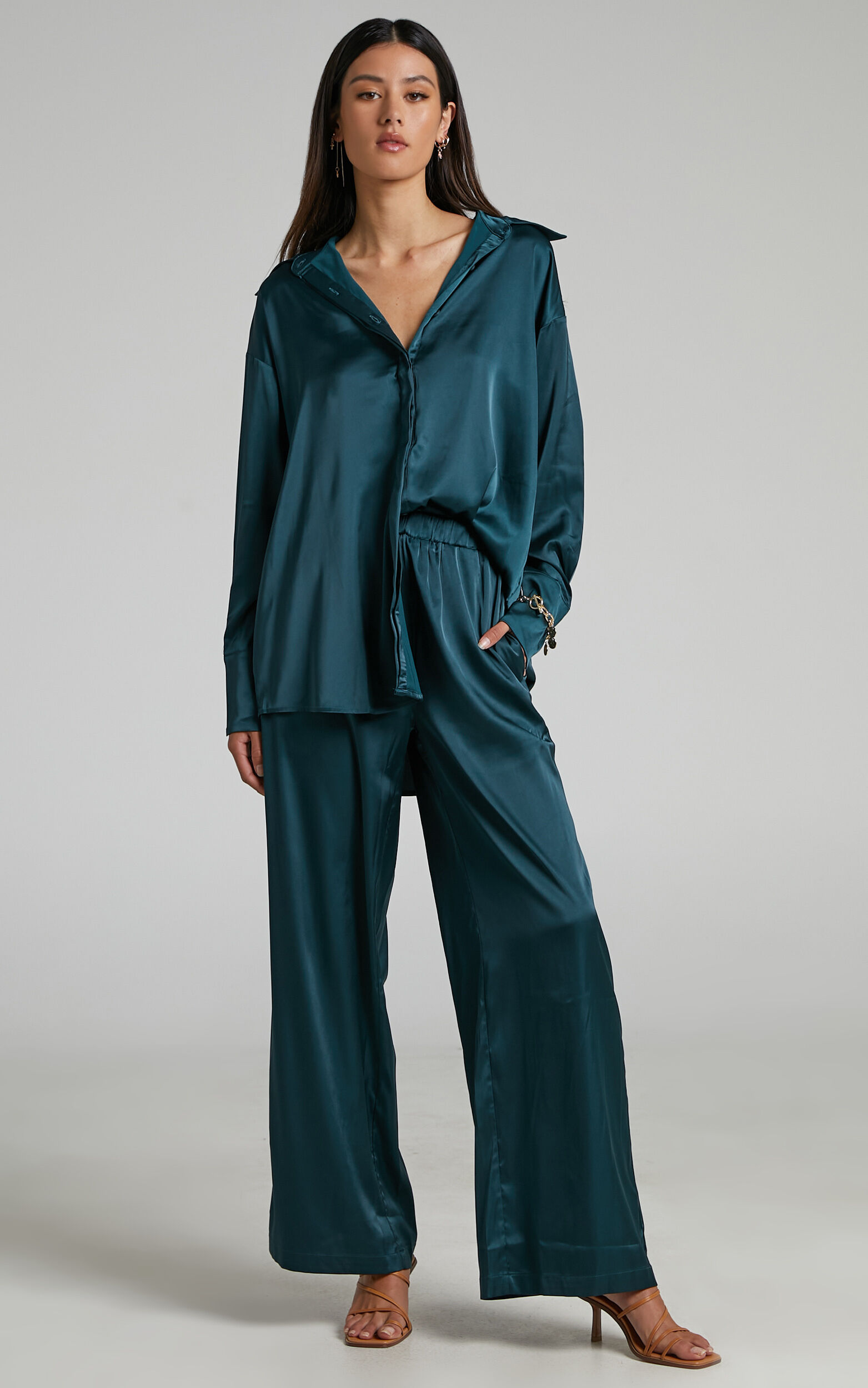 Trianna Two Piece Set - Oversized Satin Shirt and Wide Leg Pants in Forest Green - 04, GRN2