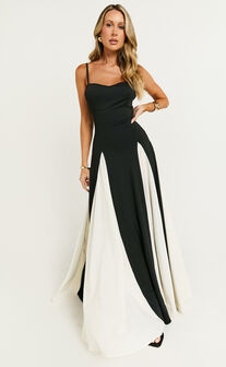 Rima Maxi Dress - Contrast Detail A-line Maxi Dress in Black