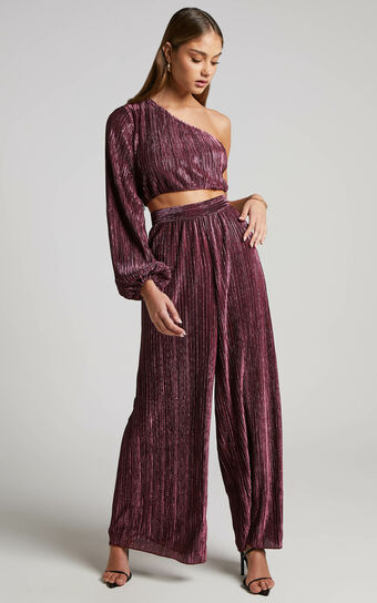 Roellah Pants - High Waisted Lurex Plisse Relaxed Palazzo Pants in Plum