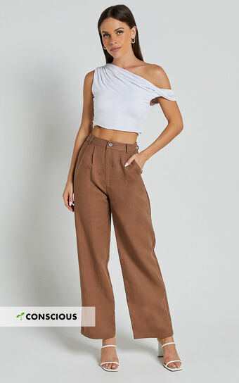 Celenia Pants - High Waisted Wide Leg Pants in Tobacco