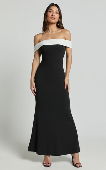 Jelly Maxi Dress - Off the Shoulder Fit and Flare Dress in Black