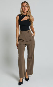 Rogers - High Waisted Pants in Mocha