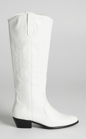 Therapy - Bonnie Boots in White