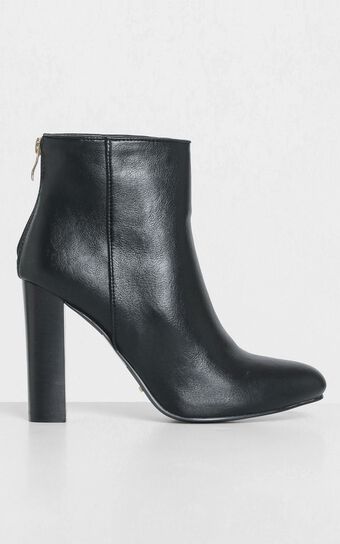 Billini - Pacey Boots in Black