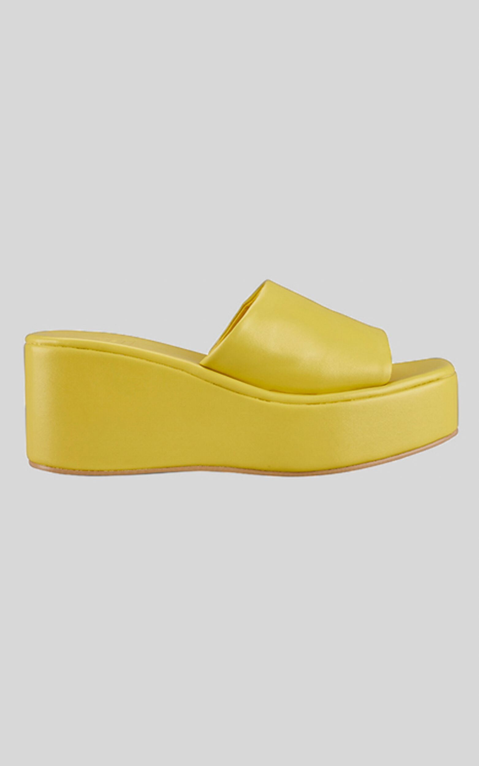 St Sana - Bristol Platform in Lemon - 06, YEL2