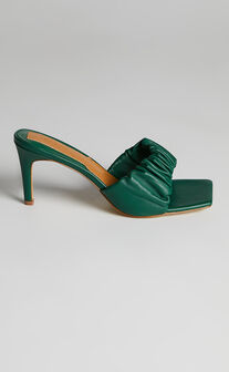 Jaggar The Label - Scrunched Heel in Foliage Green