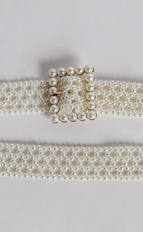 Angelina Square Pearl Belt in White