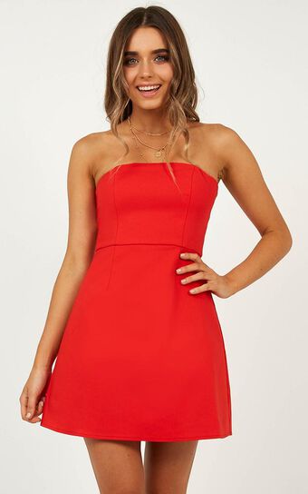 Cover Star Dress In Red