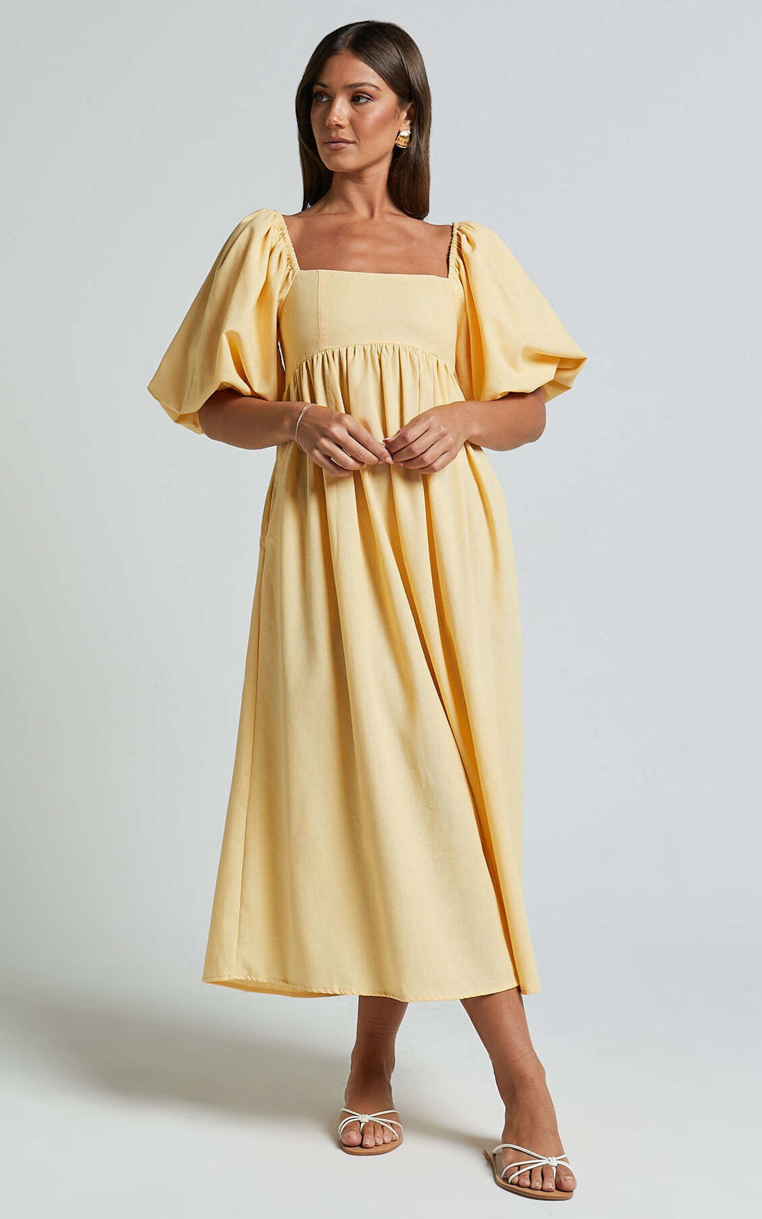Straight midi dress with sleeves 2025