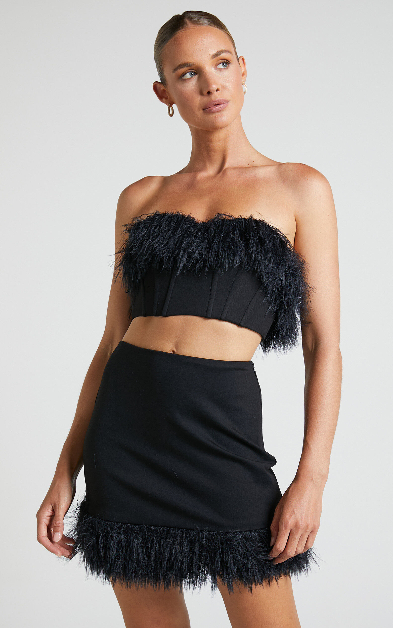 Rhaiza Mini Skirt Faux Feather Trim High Waisted Skirt in Black