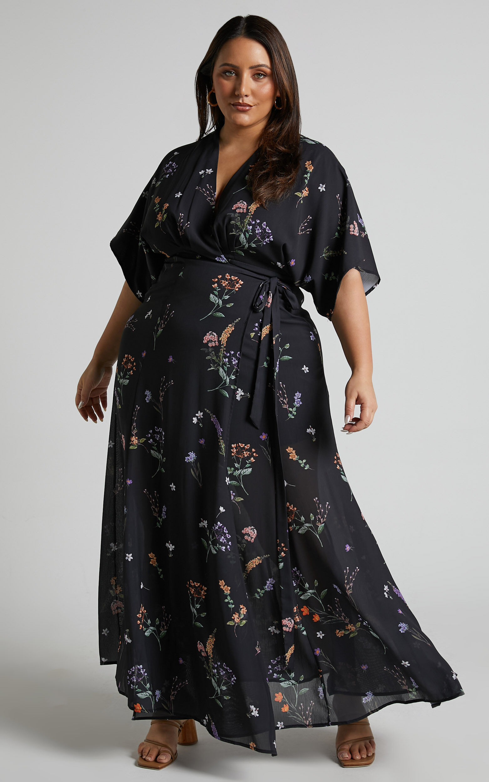 Extended plus size maxi hot sale dresses