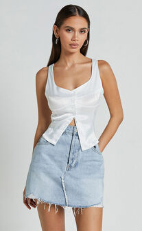 Daphne Top - Button Down Bust Detail Top in Ivory